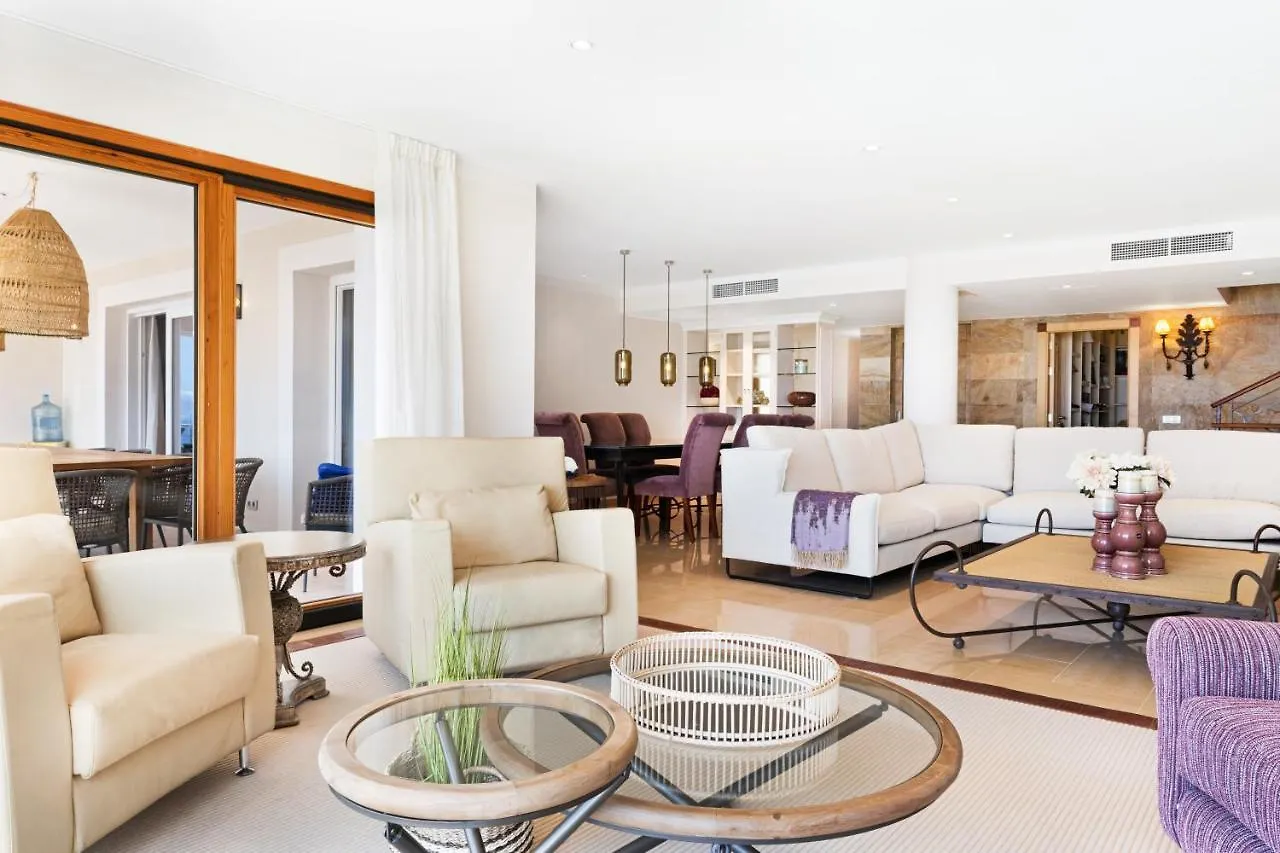 לןקמאג'ור Villa Luna Suites