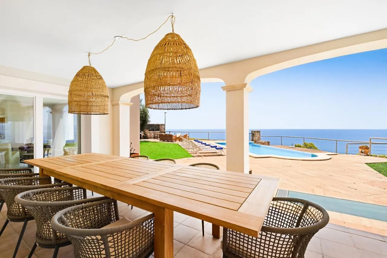 לןקמאג'ור Villa Luna Suites